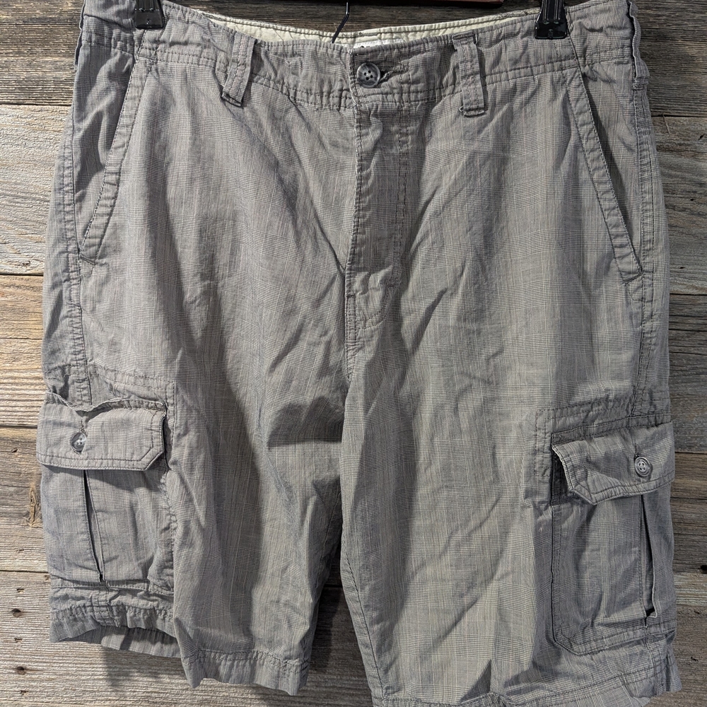 Joseph Abboud Light Gray Cargo Shorts